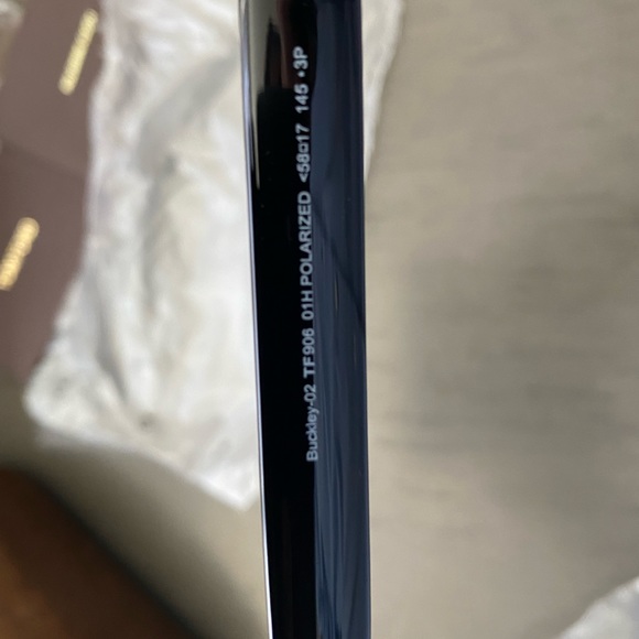 ‼️‼️BRAND NEW LUXURY BRAND TOM FORD SUNGLASSES.‼️‼️ - Picture 3 of 6